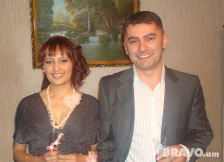 Արտակ Ալեքսանյանն իր հարսնացու` Գոհար Մանուկյանի հետ