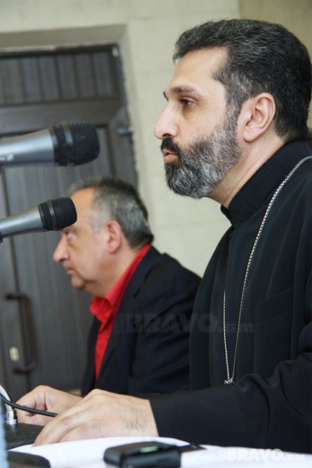 “Արարատից Սիոն”-ի հեղինակները ֆիլմի հաջողություններով կիսվեցին լրագրողների հետ Տեր Մեսրոպ քահանա Արամյան