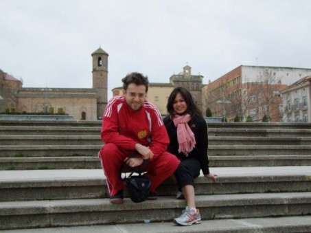 Լեւոնն իր ֆիլիպինուհի ընկերուհու` Արիանայի հետ Լեւոնն իր ֆիլիպինուհի ընկերուհու` Արիանայի հետ