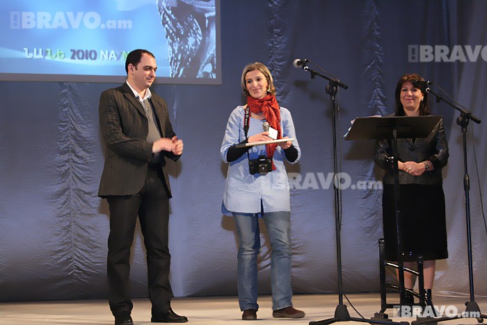 “Լուսանկարչական աշխատանք” անվանակարգում ներկայացված 7 աշխատանքներից մրցանակ հանձնվեց միայն Իննա Մխիթարյանին